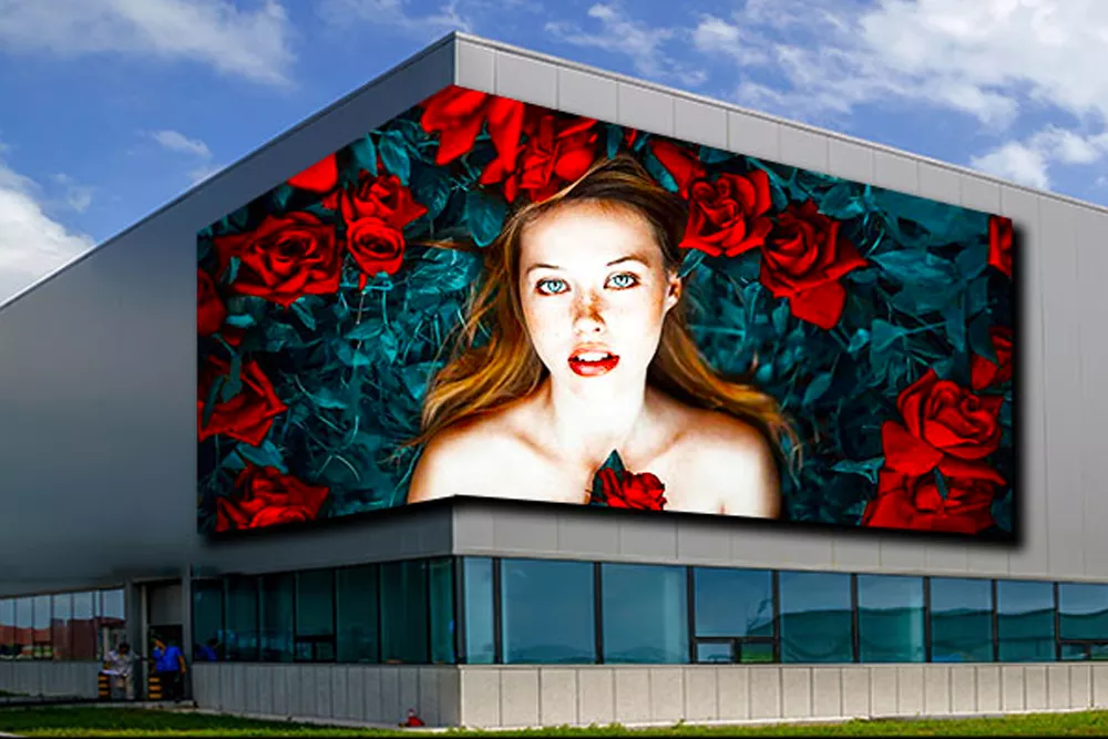 Outdoor fixed installation LED display