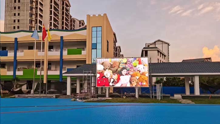 P4 Outdoor LED Displays