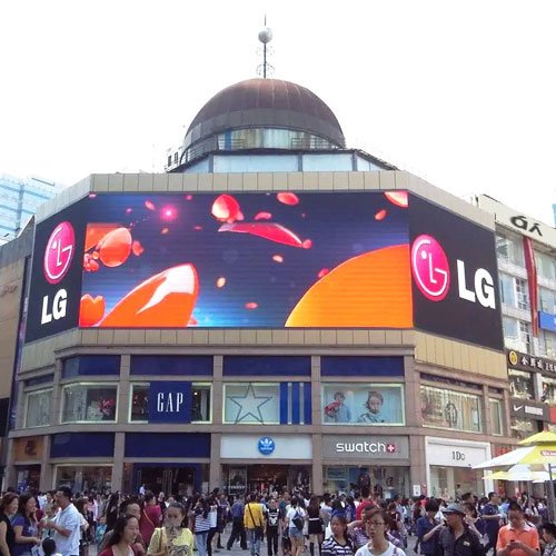 P8 outdoor LED display installed in the mall