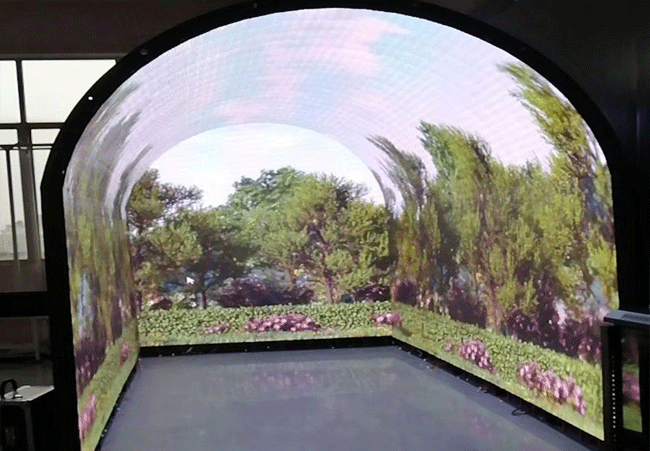 The Panoramic LED Tunnel Screen