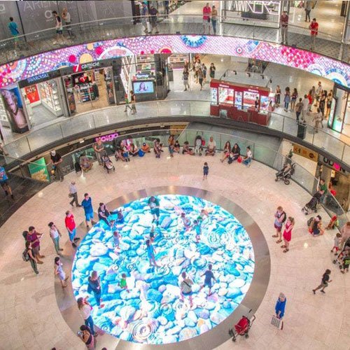 The LED floor tile screen used in the mall