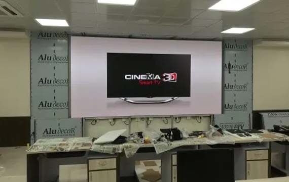 The Meeting Room Uses A Small Pitch LED Display