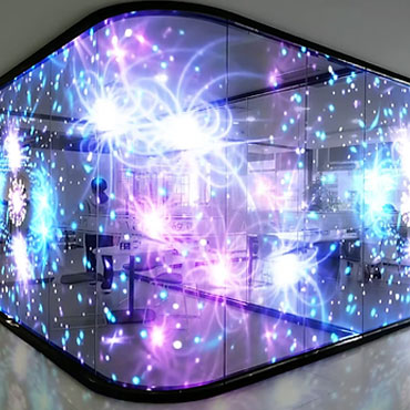 Holographic Invisible Screen
