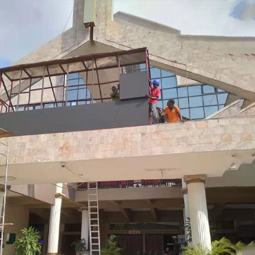 Gana'da Kilise İçin LED Ekran Fiyatı