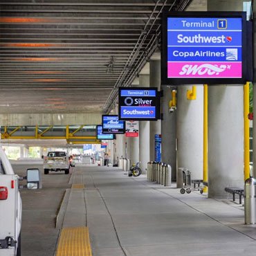 Integration von LED-Displays in Flughäfen