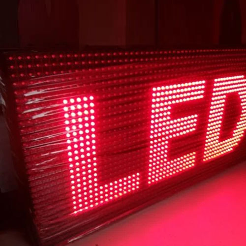 Einzelne rote LED-Laufanzeigetafel