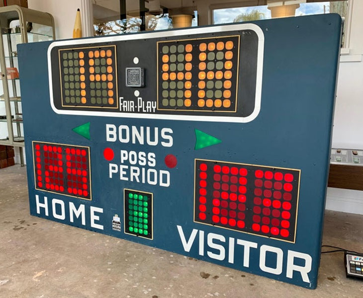 Tabellone segnapunti per basket Fair Play con regolazione automatica della luminosità