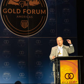 Le Gold Forum de Colorado Springs utilise des podiums à LED