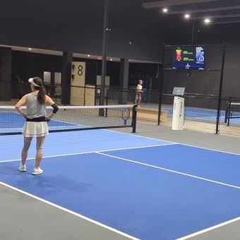Placares de tênis indoor