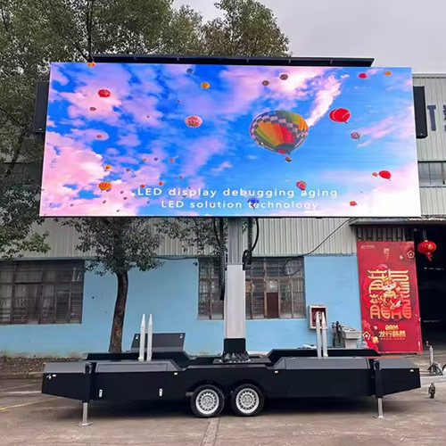Mobiler LED-Anhänger für den Außenbereich