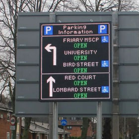 Estacionamentos