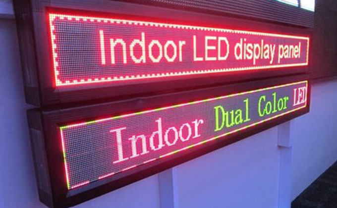 Display LED bicolore per interni