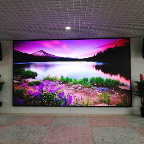 4K-LED-Bildschirm-Gehäuse zeigt