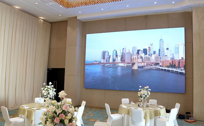Hotel LED Screen Of Indoor Hotel Lobby
