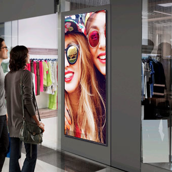 Pantalla LED interactiva en el comercio minorista