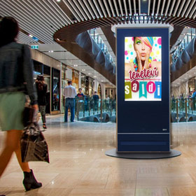 Totem LED per centri commerciali e attrazioni turistiche