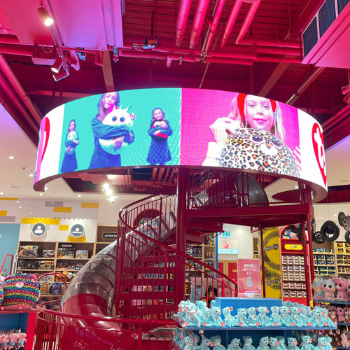 Exhibición de muñecas con pantalla LED para venta minorista