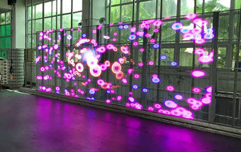 Transparentes LED-Display