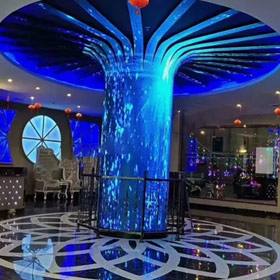 Display LED Tree Horn no palco