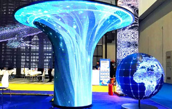 Display LED a forma di corno d'albero