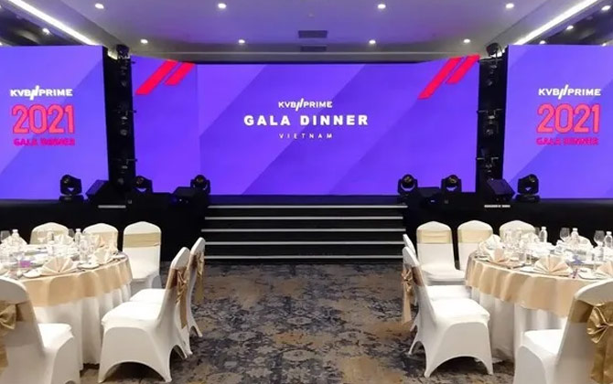 Hotel LED Displays Company Advantages