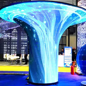 Display LED Wisdom Tree presso la sala espositiva di pianificazione urbana