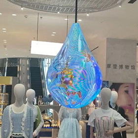 Display LED a goccia d'acqua nei centri commerciali