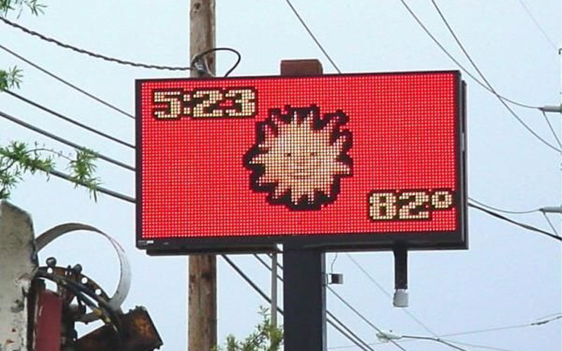 Outdoor LED Temperature Display